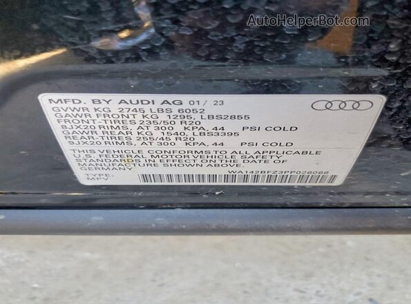 WA142BFZ3PP026066 2023 AUDI Q4 Black Widok naklejki z numerem VIN