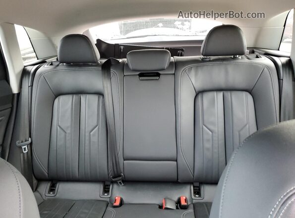 WA14AAGE6RB011909 2024 AUDI Q8 Black Rear seats view