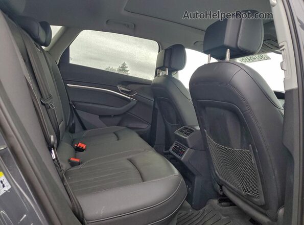 WA14AAGE6RB053237 2024 AUDI Q8 Серый 