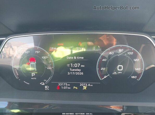 WA15AAGE3RB056665 2024 AUDI Q8 E-TRON Gray Вид задніх сидінь