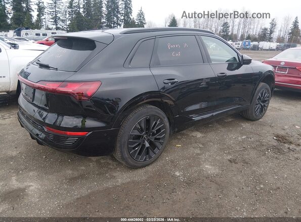 WA16AAGE4RB052497 2024 AUDI Q8 E-TRON Black Trasero derecho