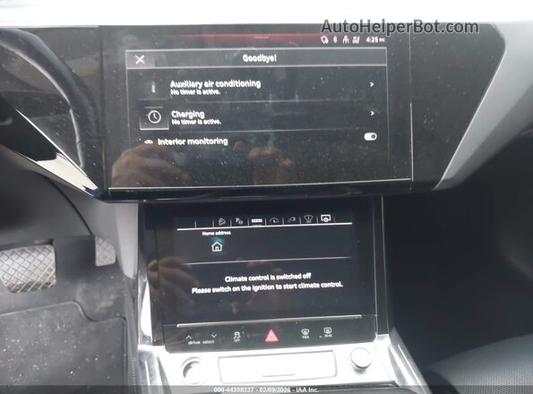 WA16AAGE7RB029408 2024 AUDI Q8 E-TRON Gray 