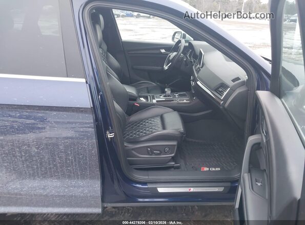 WA1A4AFY7J2022282 2018 AUDI SQ5 Blue 