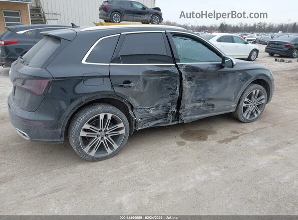 WA1A4AFY7J2091215 2018 AUDI SQ5 Black Задня права чверть