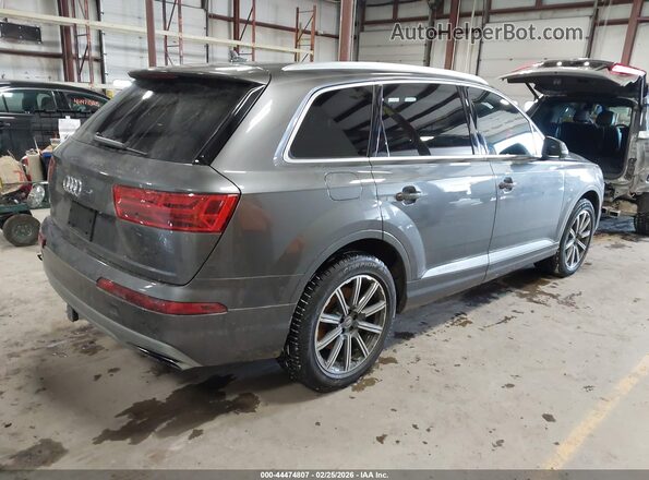 WA1AAAF71KD008805 2019 AUDI Q7 Gray Rear right