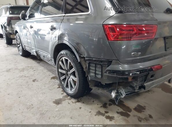 WA1AAAF71KD008805 2019 AUDI Q7 Gray 