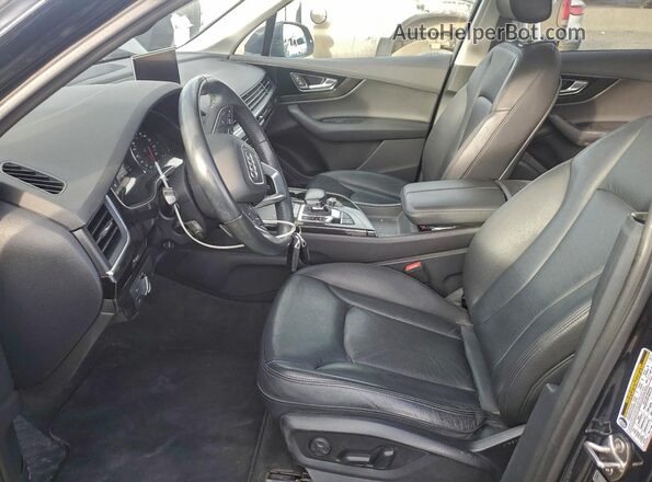 WA1AAAF71KD034935 2019 AUDI Q7 Black 