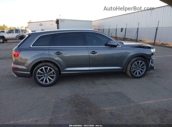 WA1AAAF7XKD004350 2019 AUDI Q7 Gray 