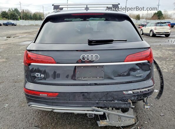 WA1AAAFY9M2138659 2021 AUDI Q5 Black 