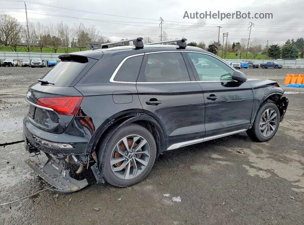 WA1AAAFY9M2138659 2021 AUDI Q5 Black 