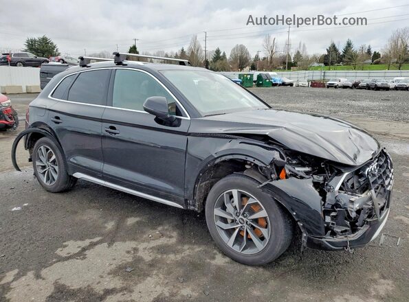 WA1AAAFY9M2138659 2021 AUDI Q5 Black 