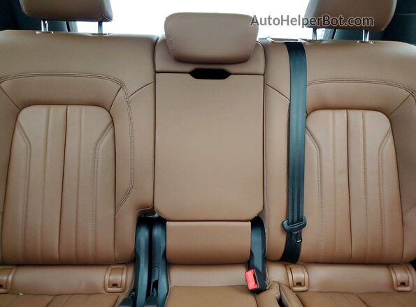 WA1AAAFY9M2138659 2021 AUDI Q5 Black 
