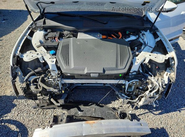 WA1AAAGE1MB012557 2021 AUDI E-TRON White 