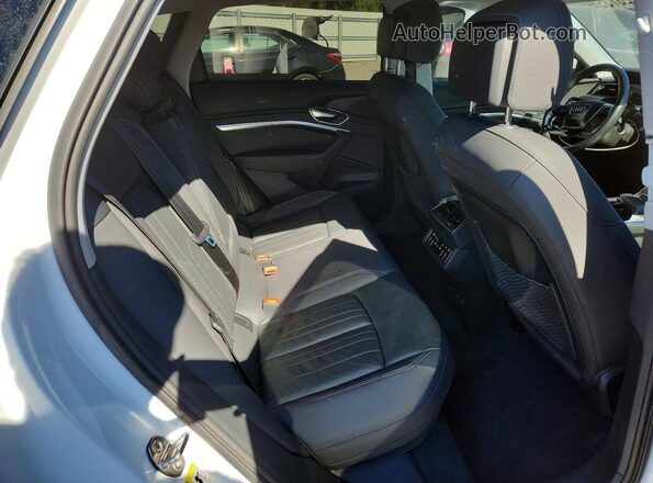 WA1AAAGE1MB012557 2021 AUDI E-TRON White 