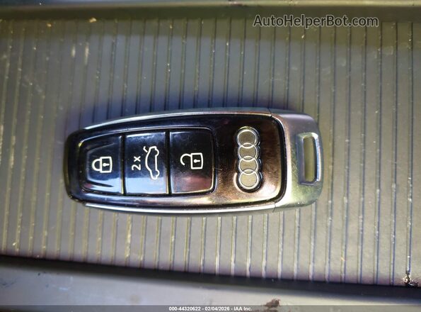 WA1AAAGE1NB005657 2022 AUDI E-TRON Черный Вид панели приборов