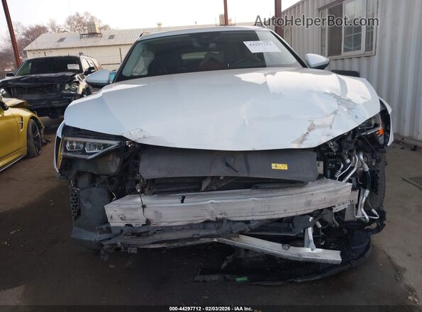 WA1AAAGE2MB007500 2021 AUDI E-TRON White Widok z przodu