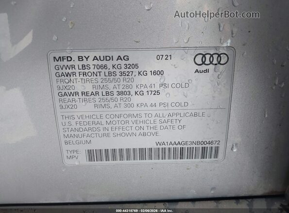 WA1AAAGE3NB004672 2022 AUDI E-TRON Silver ძრავის განყოფილების ხედი