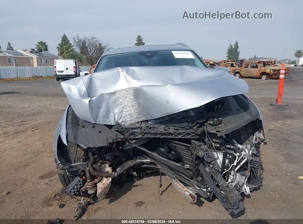 WA1AAAGE3NB004672 2022 AUDI E-TRON Silver უკანა სალონის ხედი