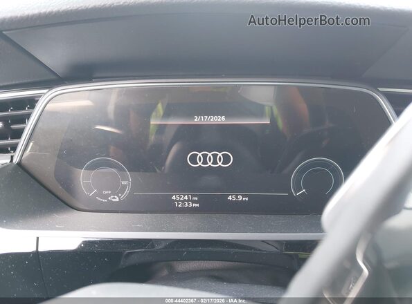 WA1AAAGE6NB020459 2022 AUDI E-TRON Silver 