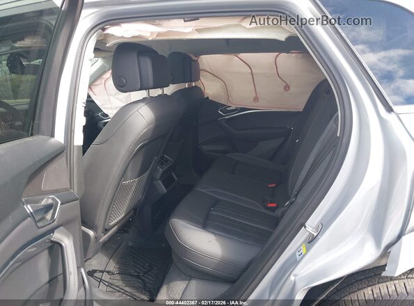 WA1AAAGE6NB020459 2022 AUDI E-TRON Silver VIN კოდის სტიკერის ხედი