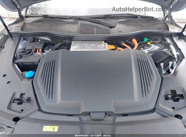 WA1AAAGE6NB020459 2022 AUDI E-TRON Silver უკანა ხედი