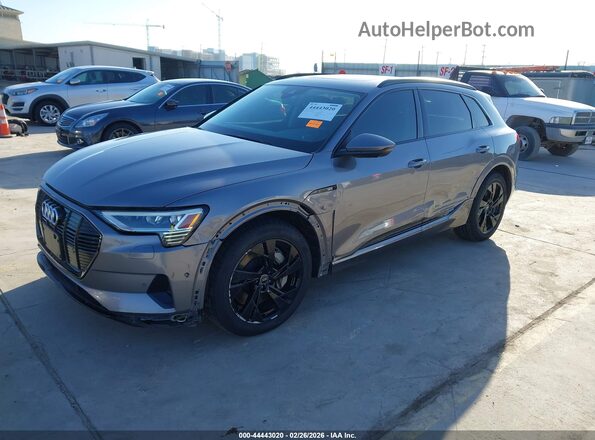WA1AAAGE7MB012482 2021 AUDI E-TRON Gray წინა მარცხენა ხედი სამი მეოთხედიდან