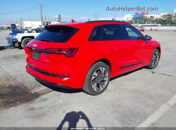 WA1AAAGE9NB013621 2022 AUDI E-TRON Orange 