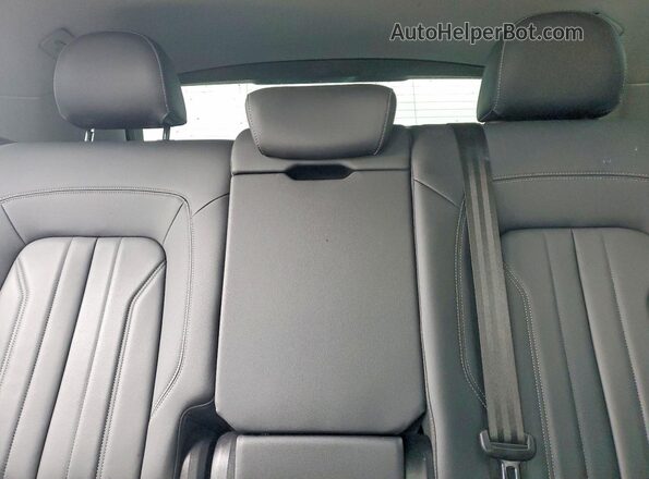 WA1ABAFY8P2061686 2023 AUDI Q5 Black Vista de los asientos traseros