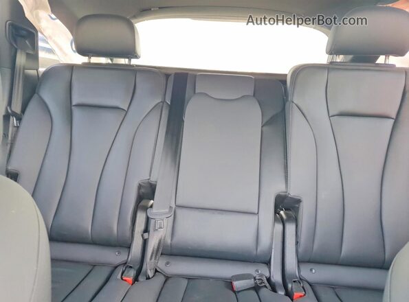 WA1ACBF76PD013750 2023 AUDI Q7 Black Вид задніх сидінь