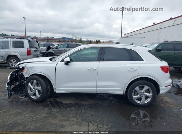WA1AECF36K1070229 2019 AUDI Q3 White Vista interior de 360 grados