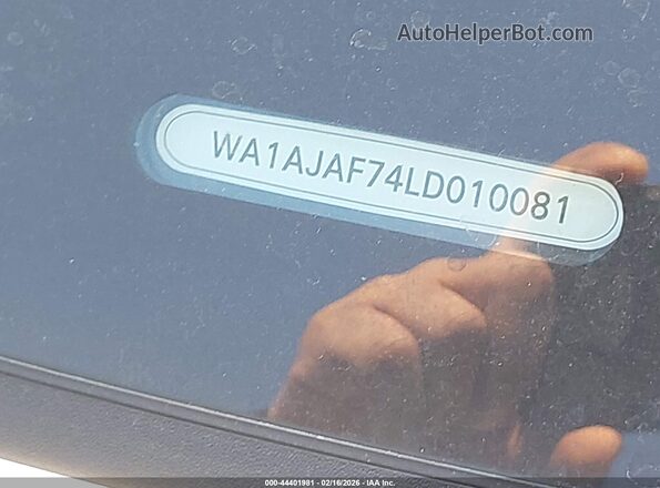 WA1AJAF74LD010081 2020 AUDI Q7 Silver 