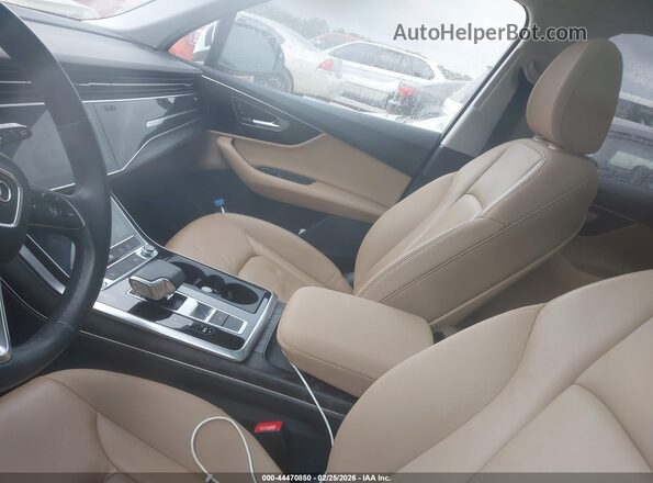WA1AJAF78MD036605 2021 AUDI Q7 White 