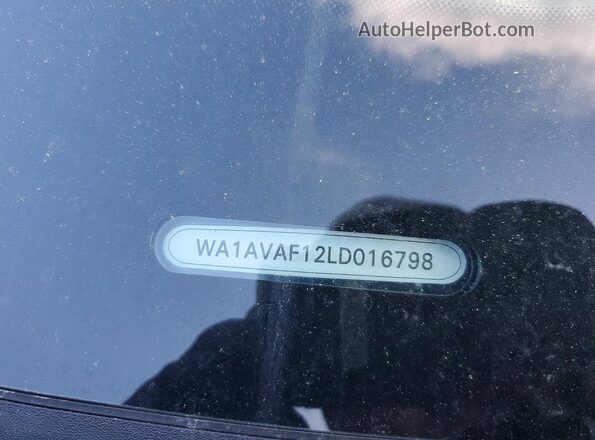 WA1AVAF12LD016798 2020 AUDI Q8 Gray Vista del compartimento del motor