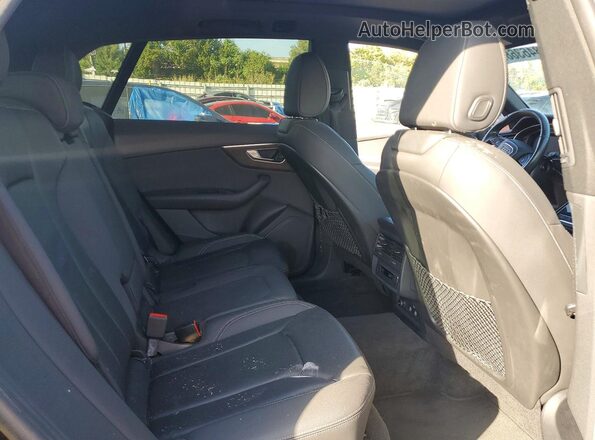 WA1AVAF15KD037157 2019 AUDI Q8 Black 