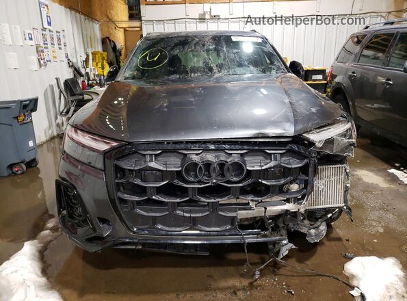 WA1AWBF72SD004172 2025 AUDI SQ7 Gray Front view