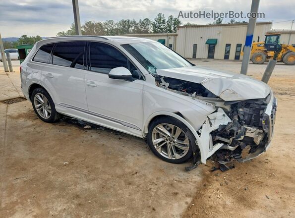 WA1AXAF72LD004925 2020 AUDI Q7 White Delantero derecho
