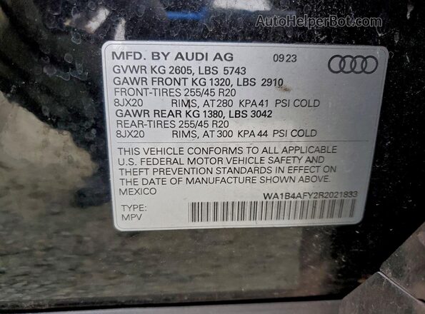 WA1B4AFY2R2021833 2024 AUDI SQ5 Black სალონის 360-გრადუსიანი ხედი