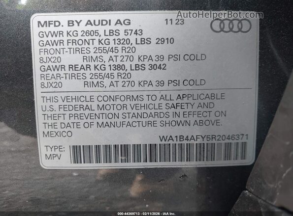 WA1B4AFY5R2046371 2024 AUDI SQ5 Gray Engine compartment view