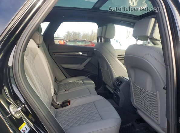 WA1B4AFY5S2050748 2025 AUDI SQ5 Black Widok wnętrza z tyłu