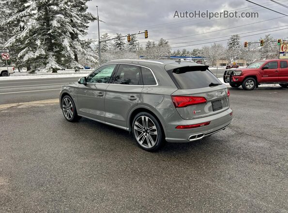 WA1B4AFYXK2022198 2019 AUDI SQ5 Gray Front right