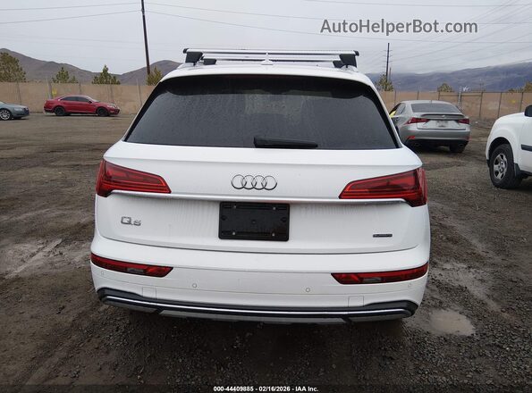 WA1BAAFY3M2020420 2021 AUDI Q5 White 