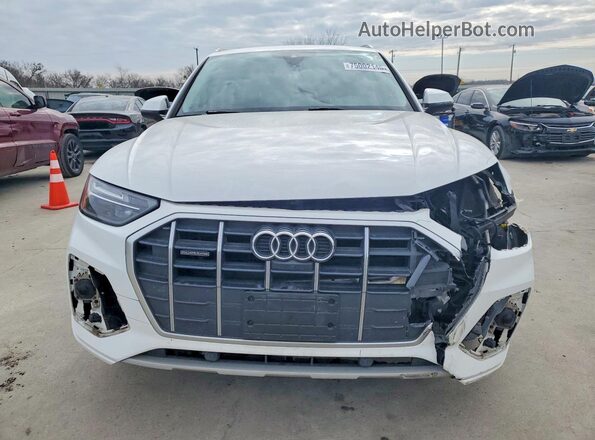 WA1BAAFY6M2069434 2021 AUDI Q5 White Widok z przodu