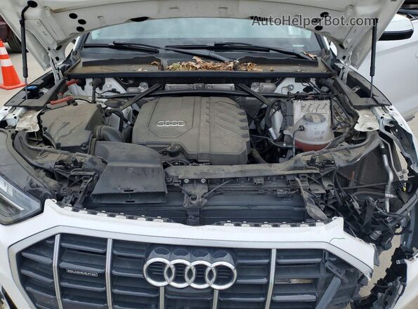 WA1BAAFY6M2069434 2021 AUDI Q5 White Widok komory silnika