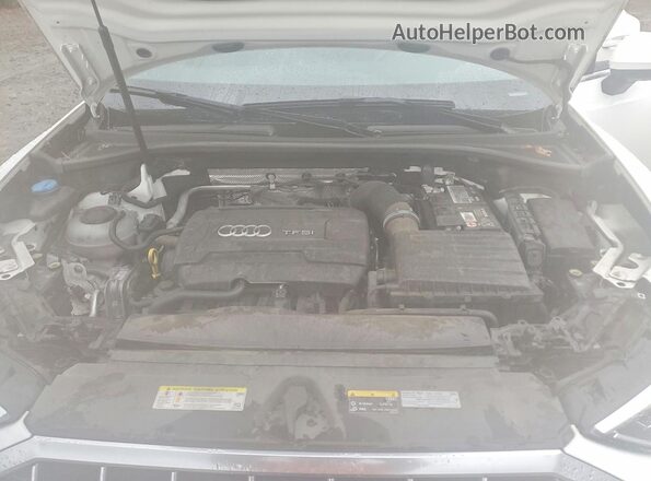 WA1BECF3XK1066835 2019 AUDI Q3 White Widok komory silnika