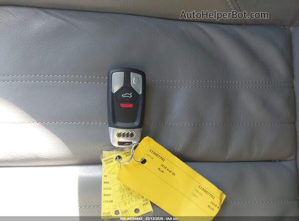 WA1BNBFY8J2040331 2018 AUDI Q5 Blue Առջևի վահանակի տեսք