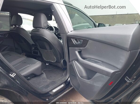WA1BVAF19LD008718 2020 AUDI Q8 Black VIN კოდის სტიკერის ხედი