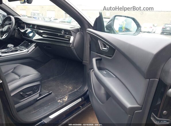 WA1BVAF19LD008718 2020 AUDI Q8 Black წინა სალონის ხედი