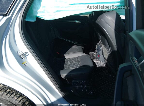 WA1C4AFY0R2038621 2024 AUDI SQ5 Белый Вид наклейки с VIN-кодом