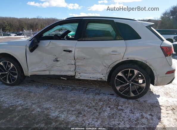 WA1C4AFY0R2038621 2024 AUDI SQ5 Белый Вид спереди