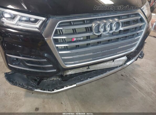 WA1C4AFY9J2182477 2018 AUDI SQ5 Black Front view